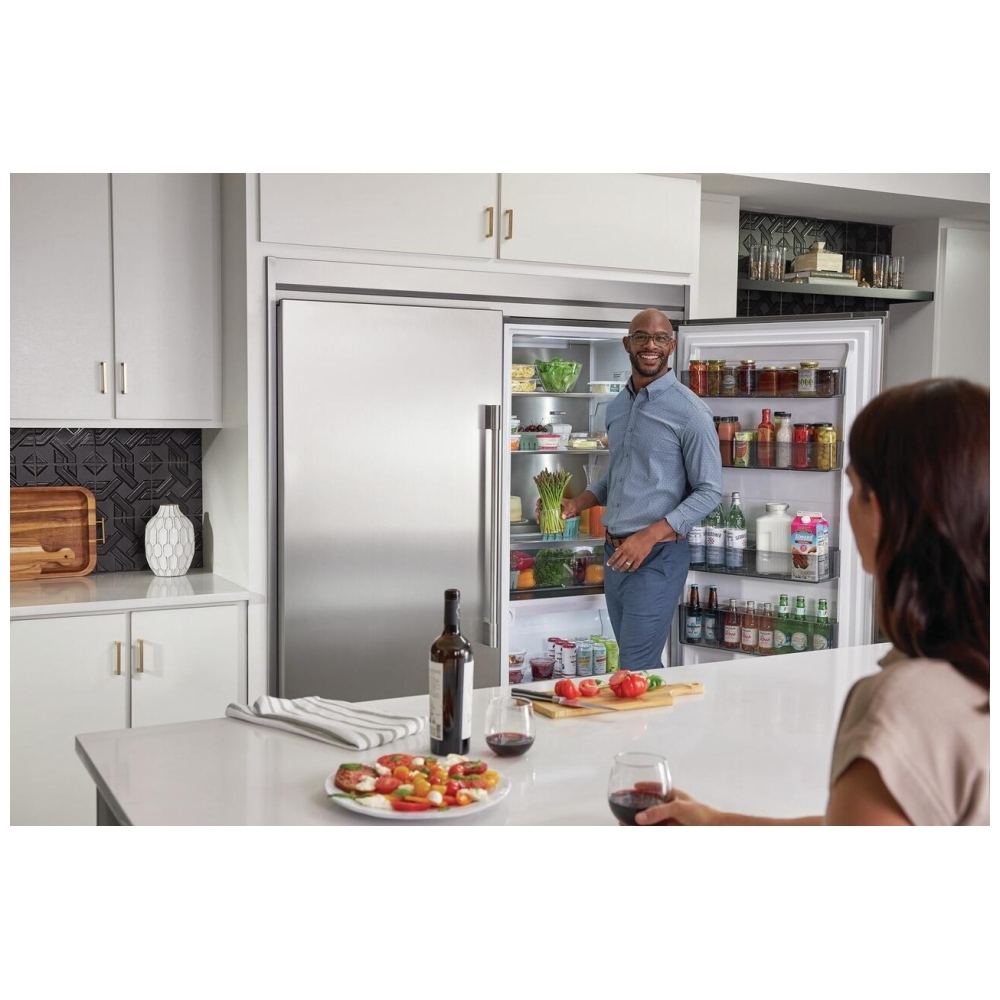 Fpru19f8wf Frigidaire Professional Refrigerator Canada Sale Best Price Reviews And Specs Toronto Ottawa Montreal Vancouver Calgary