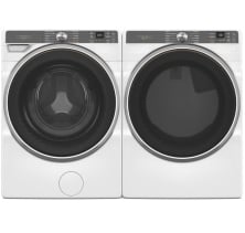 Whirlpool WFW6720RW Washer
Whirlpool YWED6720RW Electric Dryer Combo